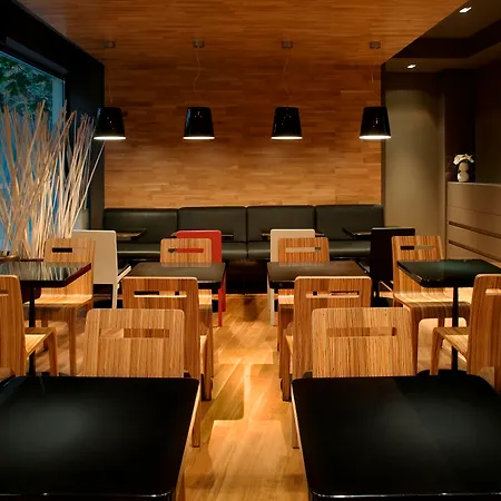 莫杜斯酒店