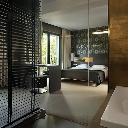 Hotel Modus Warna