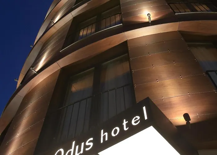 莫杜斯酒店 瓦爾納